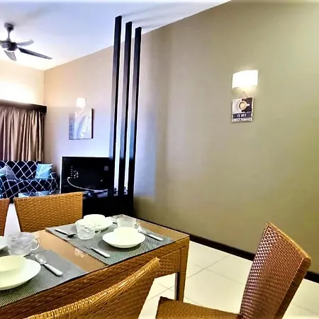 Melaka Town Area Top 1 Family Lovers Water Themepark Suites By Ggm Exterior photo