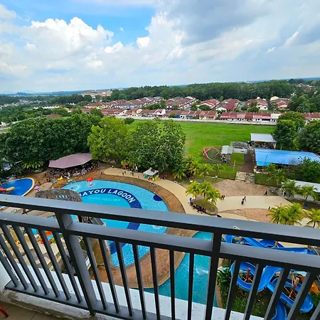 Melaka Town Area Top 1 Family Lovers Water Themepark Suites By Ggm Room photo