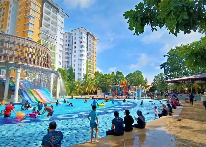 Melaka Town Area Top 1 Family Lovers Water Themepark Suites By Ggm